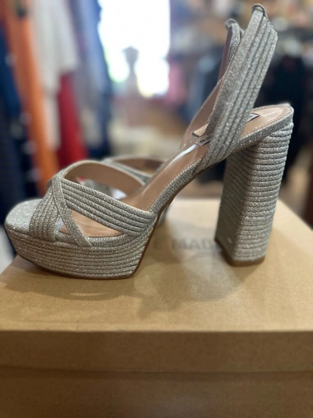 Steve Madden Laurel Silver Glitter Platform Block Heel Sandals NWT inbox size 10 - Picture 6 of 7
